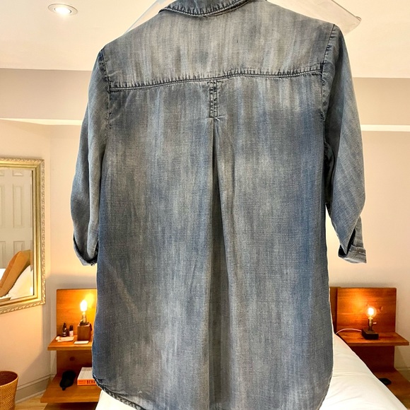 denim top made of the softest cotton. - Picture 2 of 3